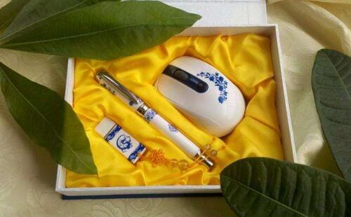 企業(yè)在選擇促銷禮品時(shí)有哪些原則