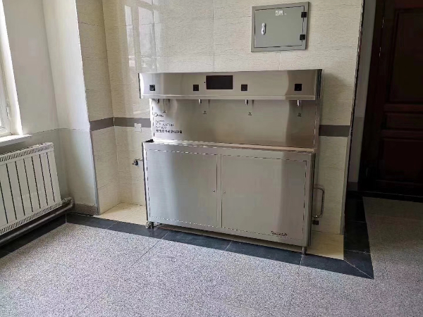 公共區(qū)域商用凈水機(jī)案例